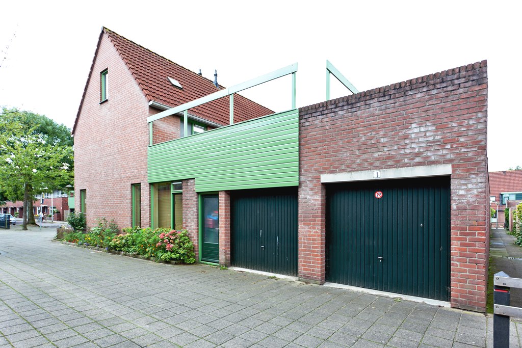 W.M.C. Regtstraat 13