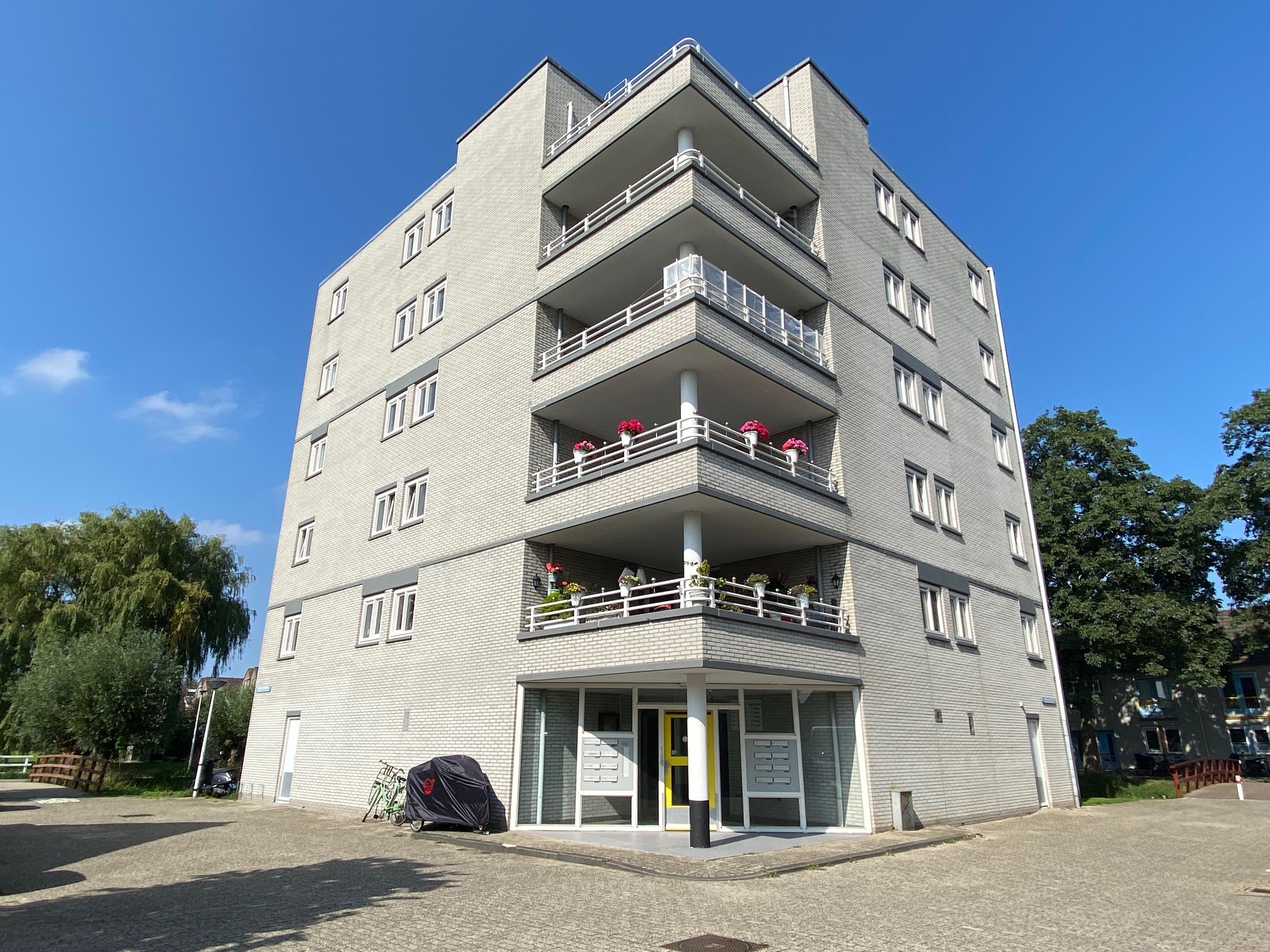 Ronner-Knipstraat 63, 2331 LN Leiden, Nederland