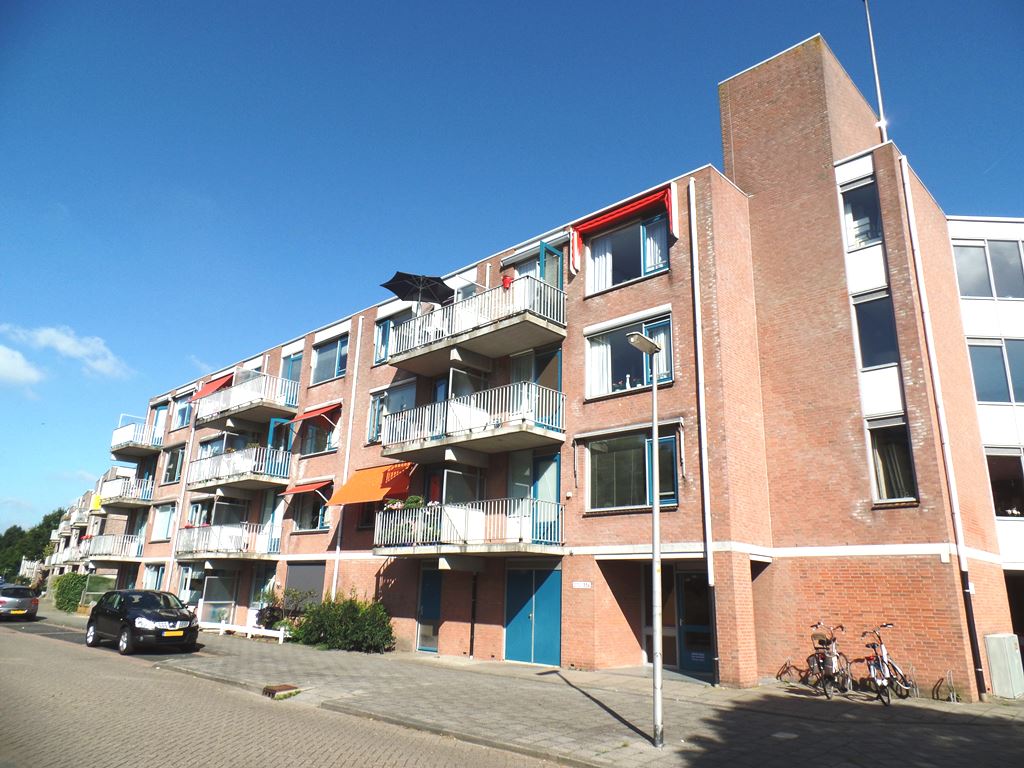 Klompenmaker 270, 2401 PT Alphen aan den Rijn, Nederland