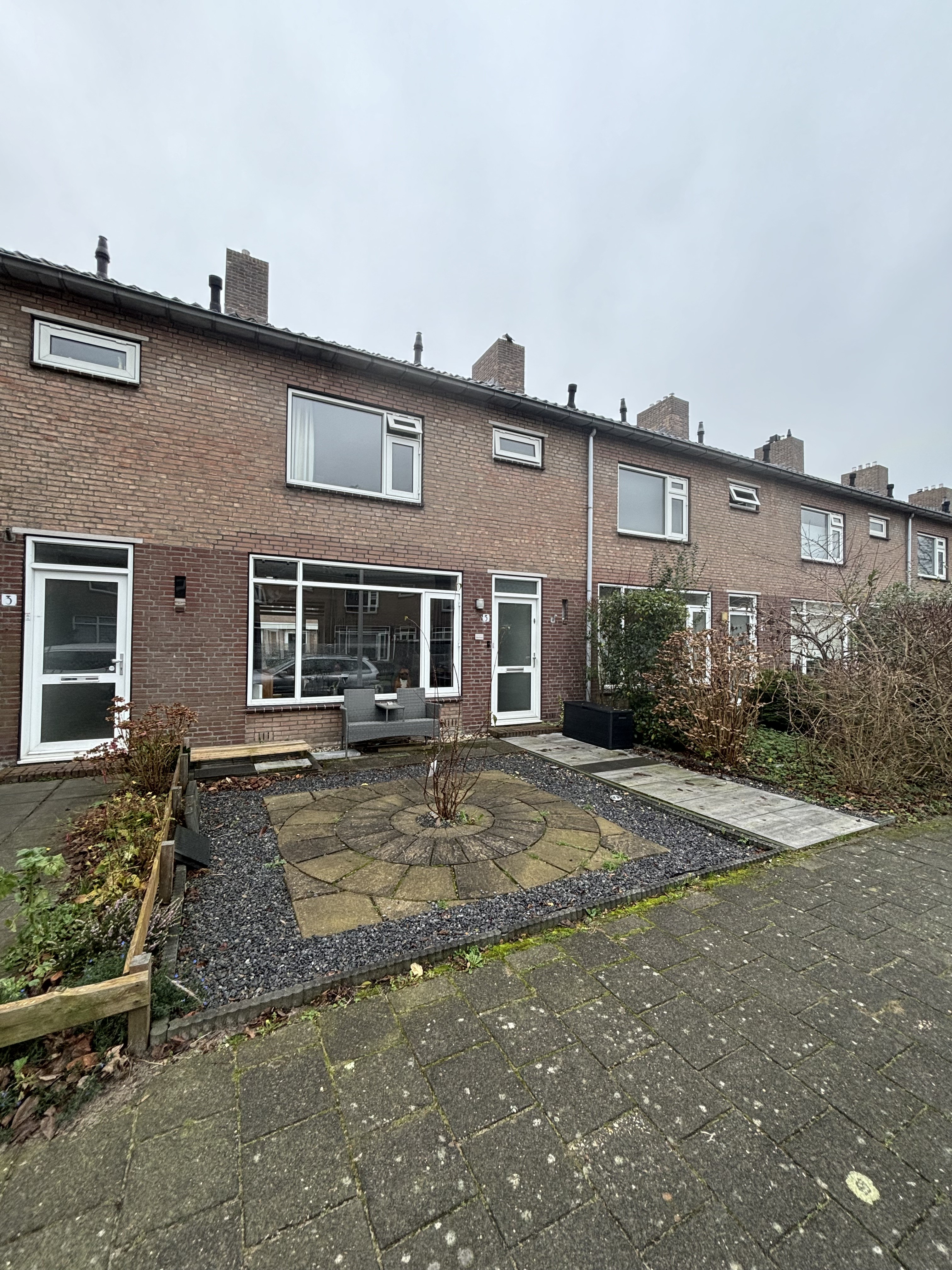 Dourleindreef 5, 2252 BZ Voorschoten, Nederland