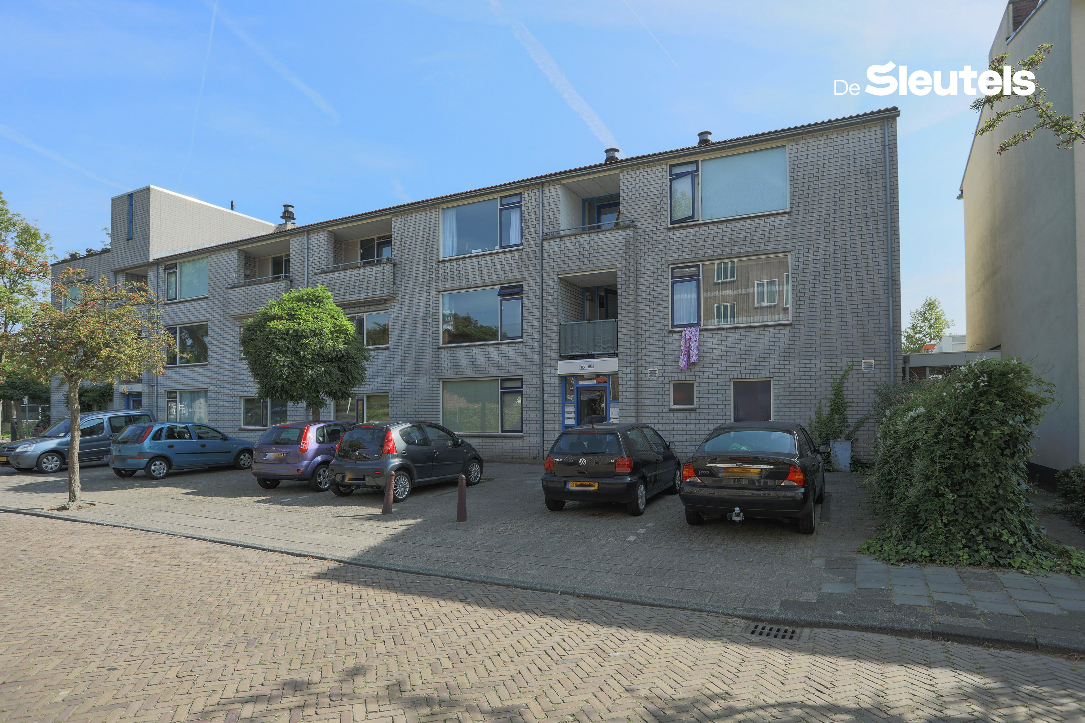 Appartement te huur: Hoflaan 84C, Haagweg-Zuid Leiden
