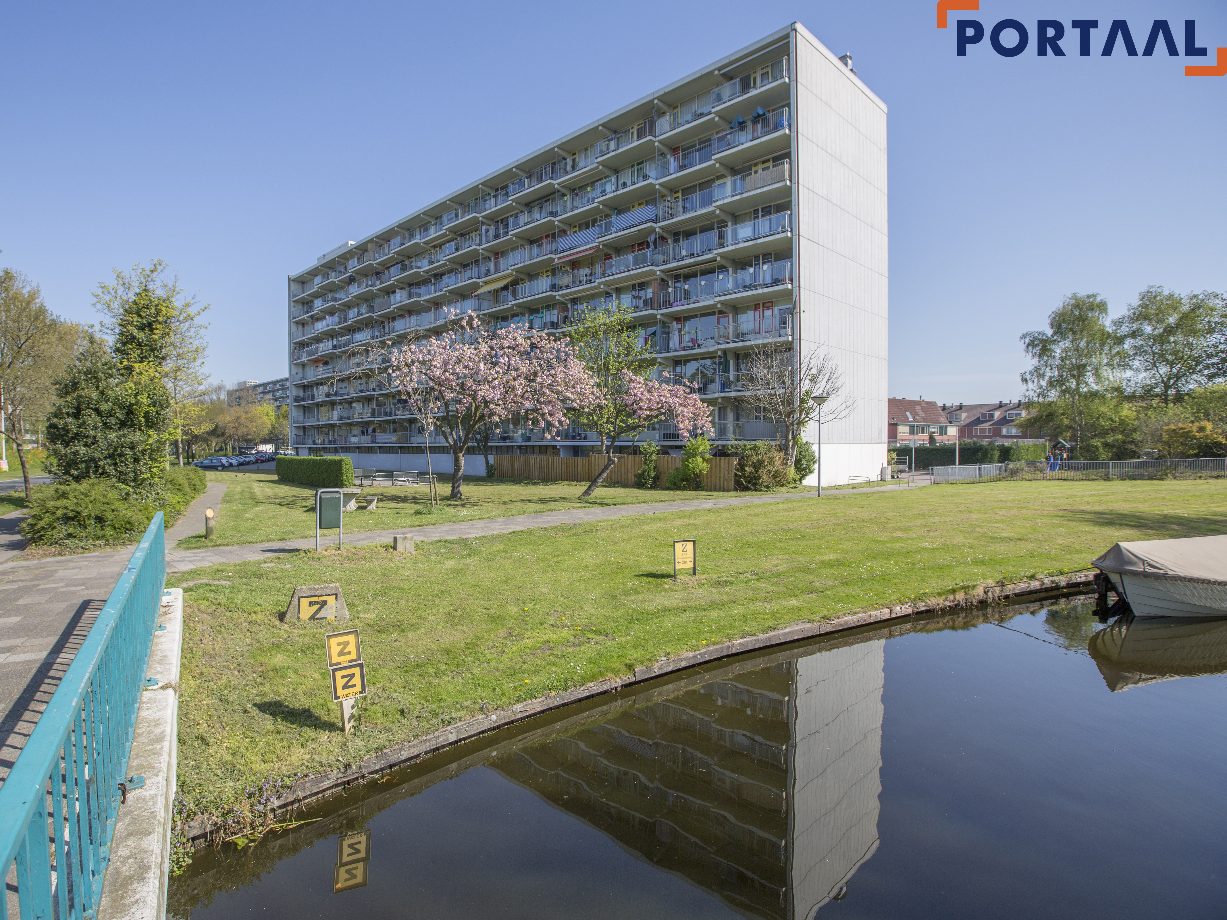Appartement te huur: Merendonk 120, Slaaghwijk Leiden