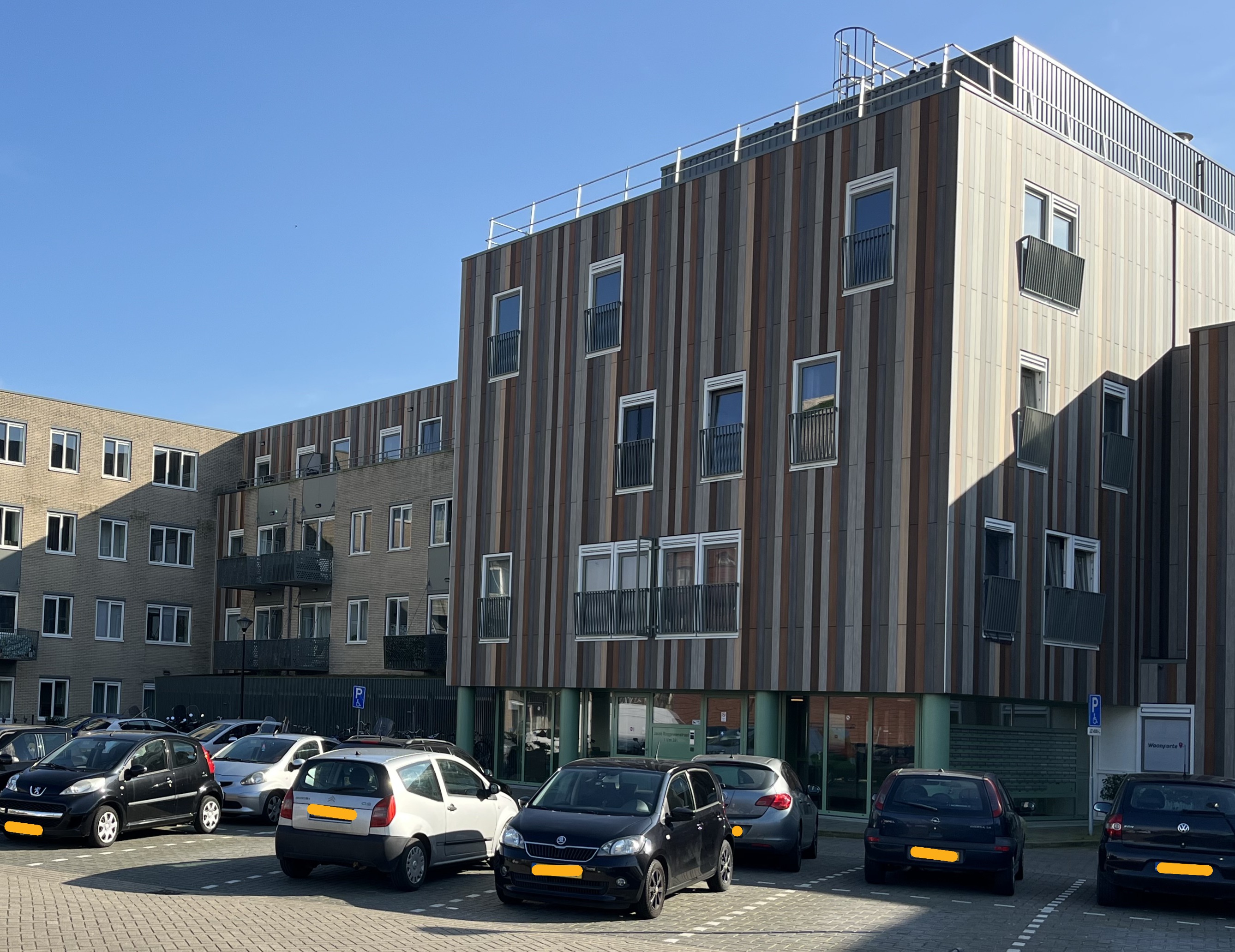 Studio te huur: Jacob Roggeveenstraat 27, Bedrijventerrein Rijnhaven-Oost Alphen Aan Den Rijn
