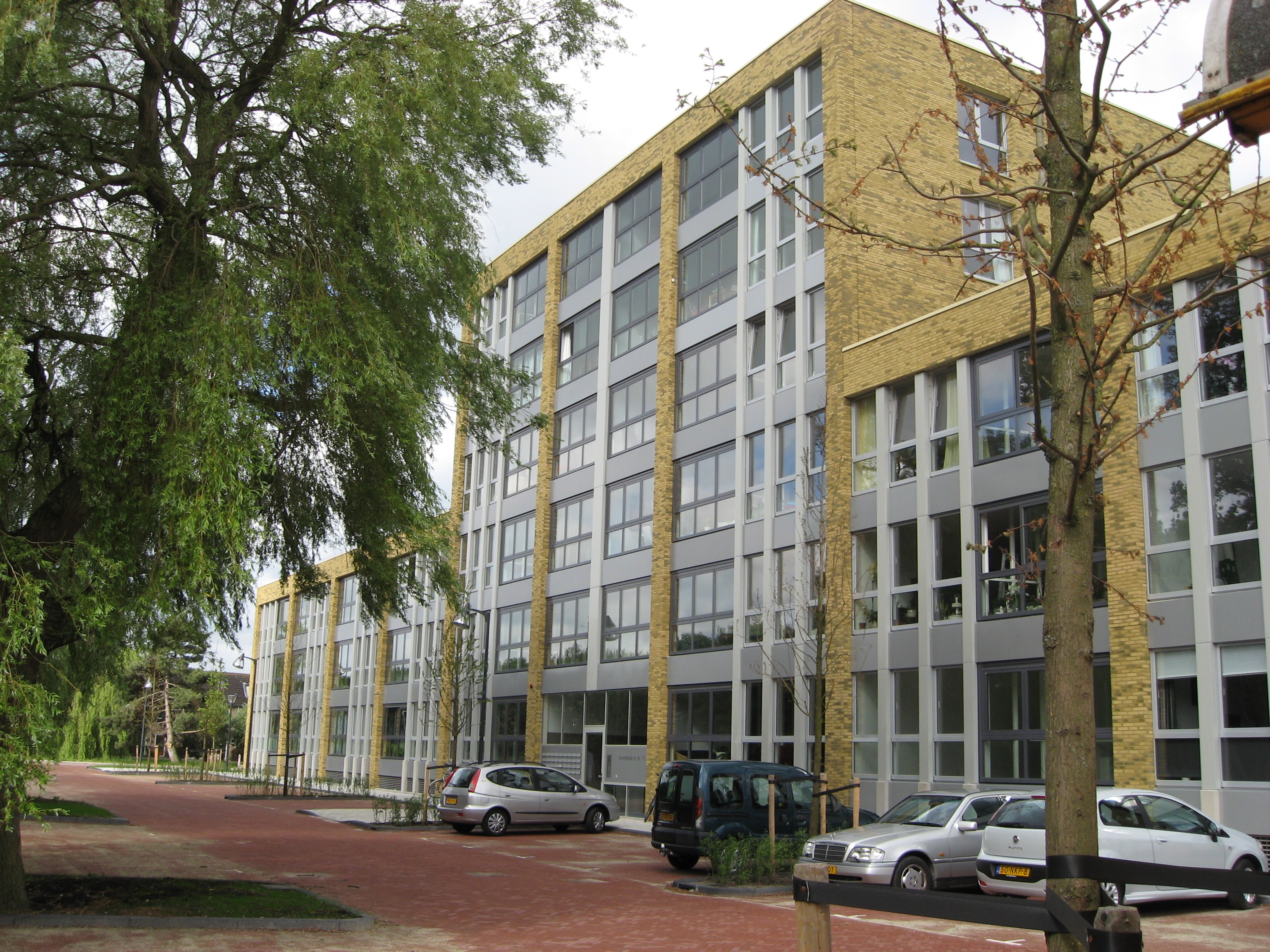 Appartement te huur: Azurietkade 64, Hoge Mors Leiden