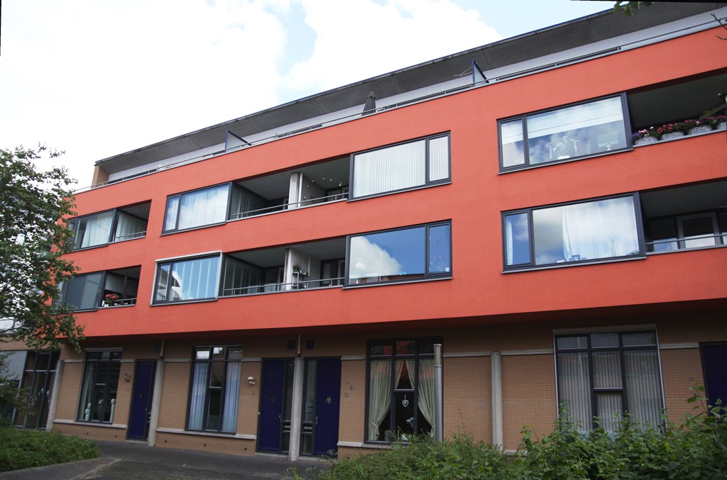 Apartment for rent: Provinciepassage 17, Europaplein Alphen Aan Den Rijn