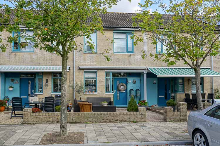 Tussenwoning te huur: Anjerstraat 12, Molenwijk Katwijk