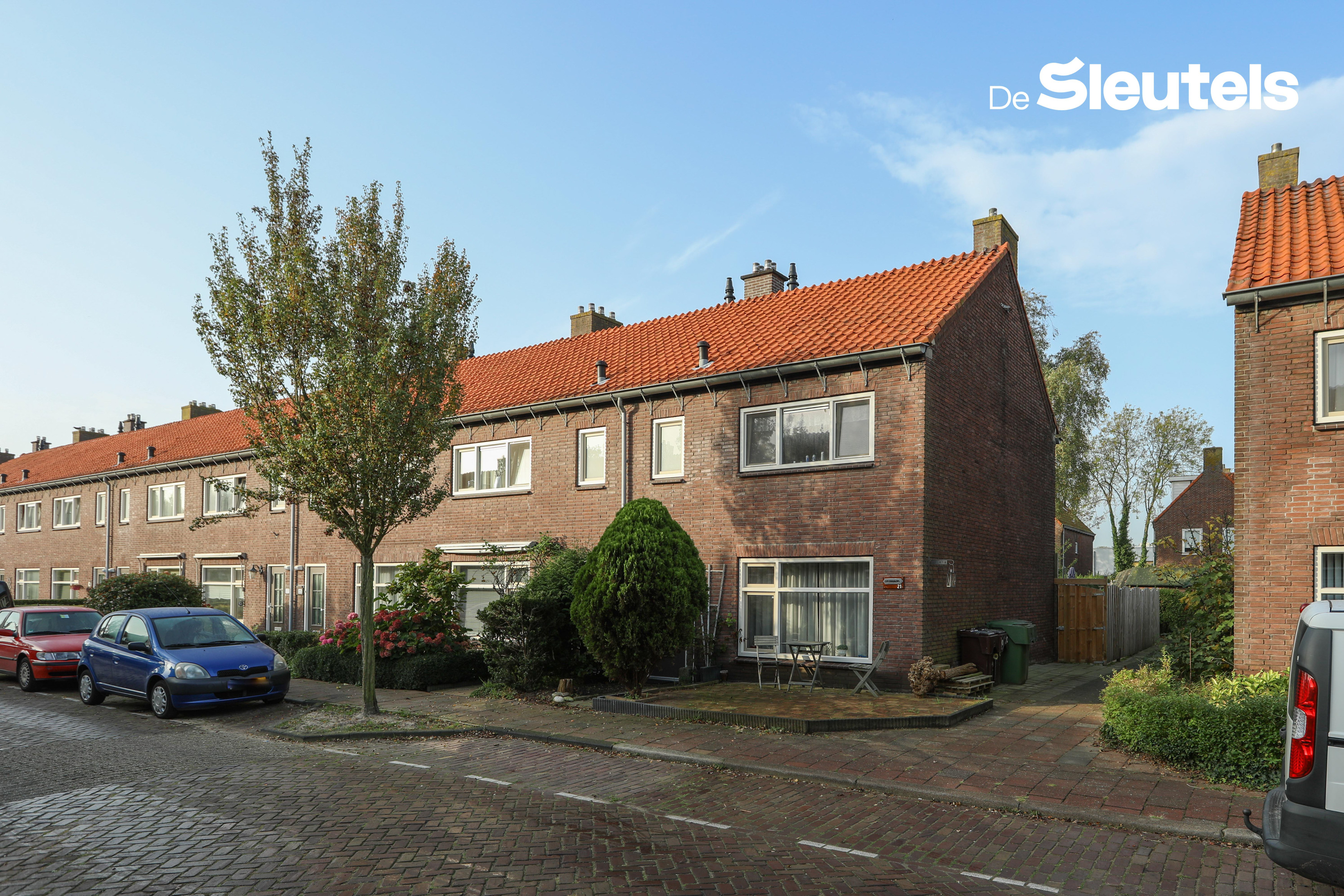 Corner house for rent: Druivenstraat 21, Cronestein Leiden