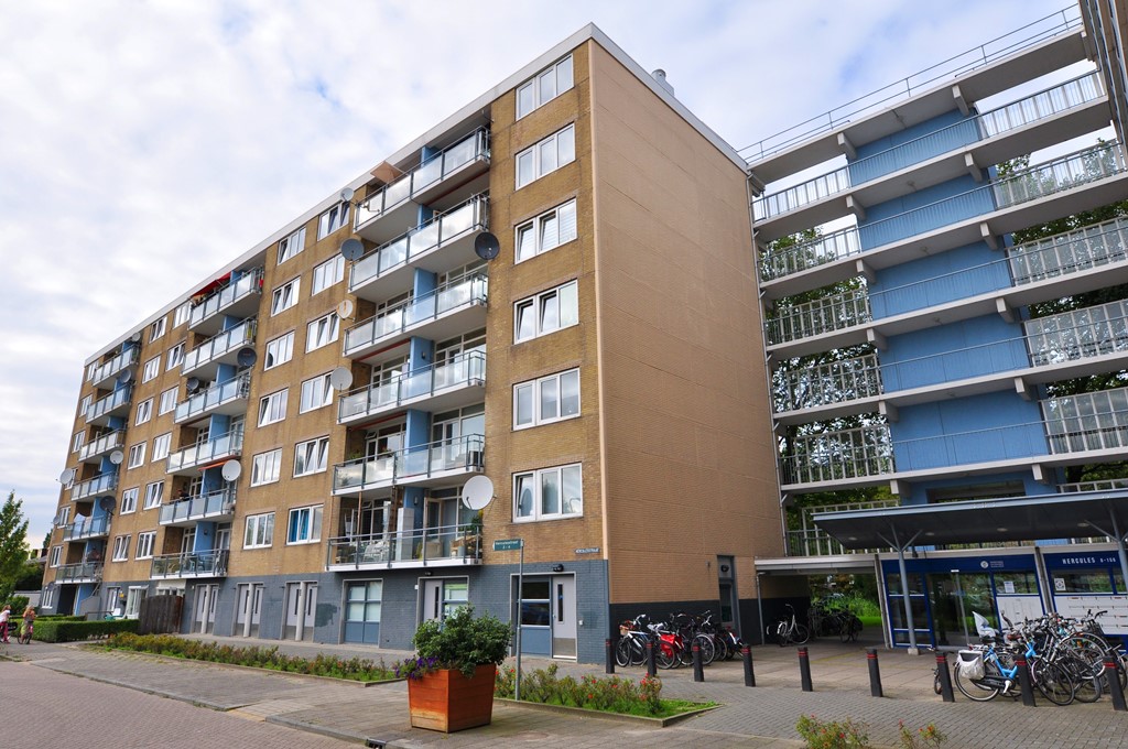 Appartement te huur: Herculesstraat 126, Planetenbuurt-Noord Alphen Aan Den Rijn