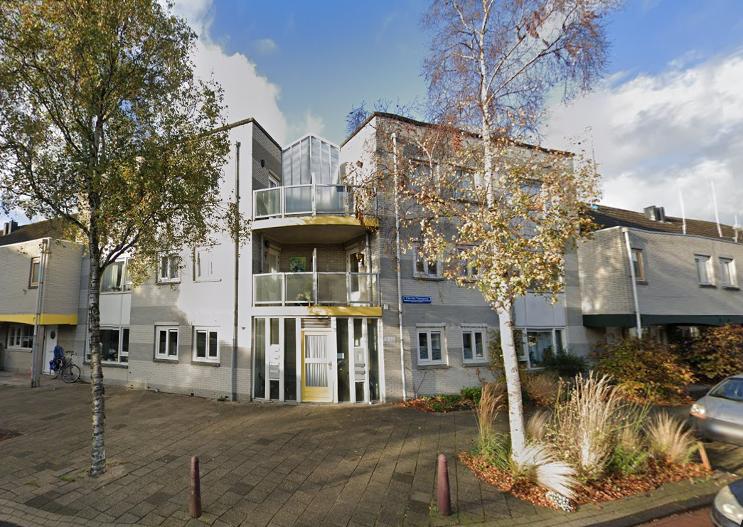Apartment for rent: Suze Robertsonstraat 13, Dobbewijk-Zuid Leiden