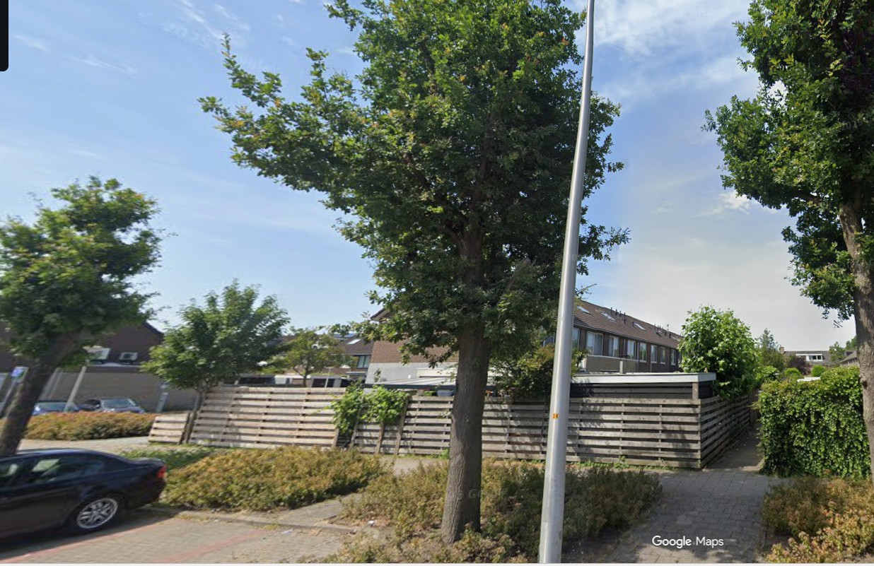 Terraced house for rent: Boterbloemweg 198, Weidebloemenbuurt-Noord Alphen Aan Den Rijn