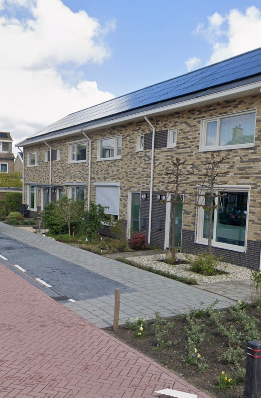 Hoekwoning te huur: Peppelstraat 1, Uitbreiding West Leimuiden