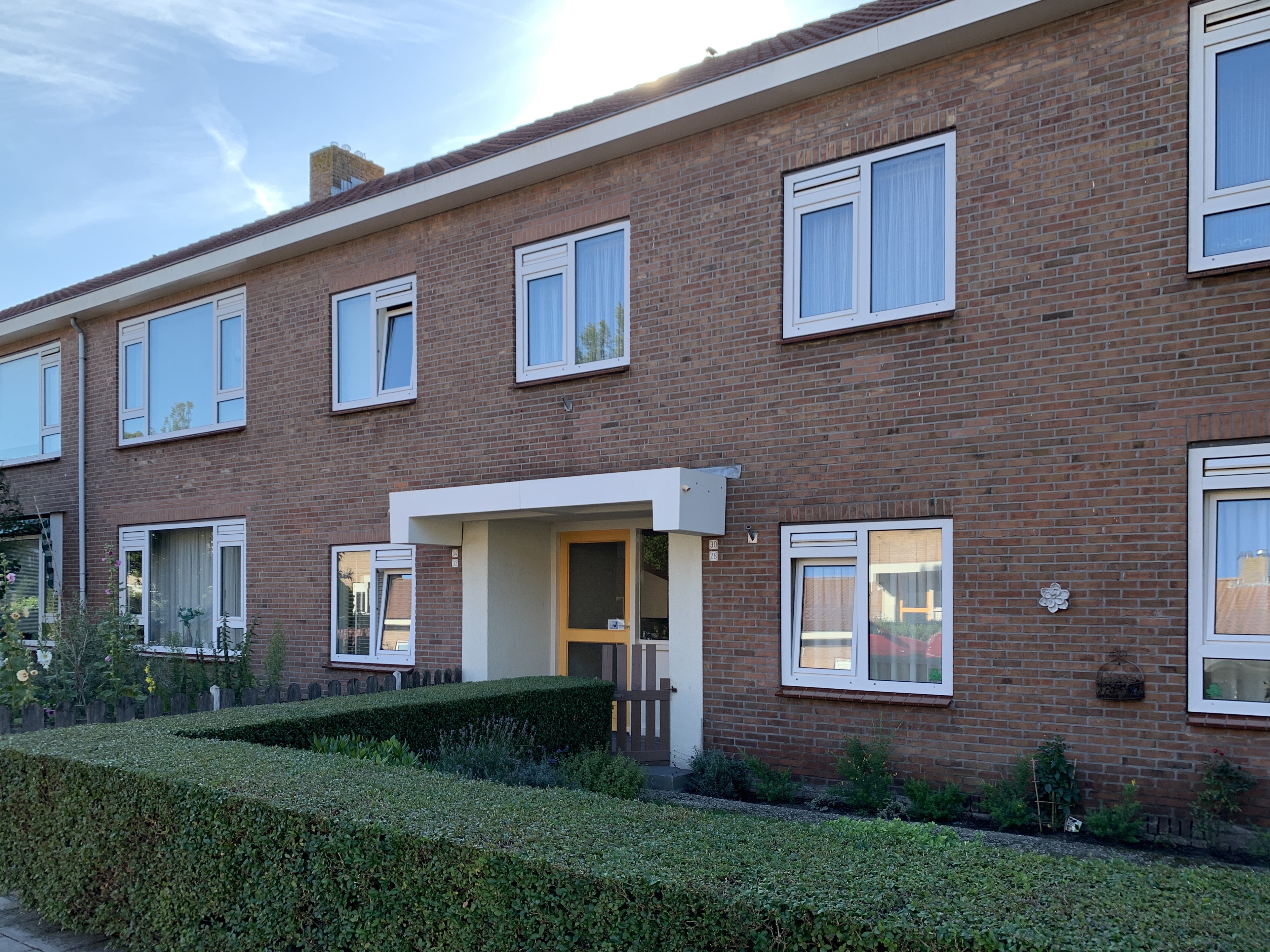 Appartement te huur: Helmstraat 25, Victor Midden Noordwijkerhout