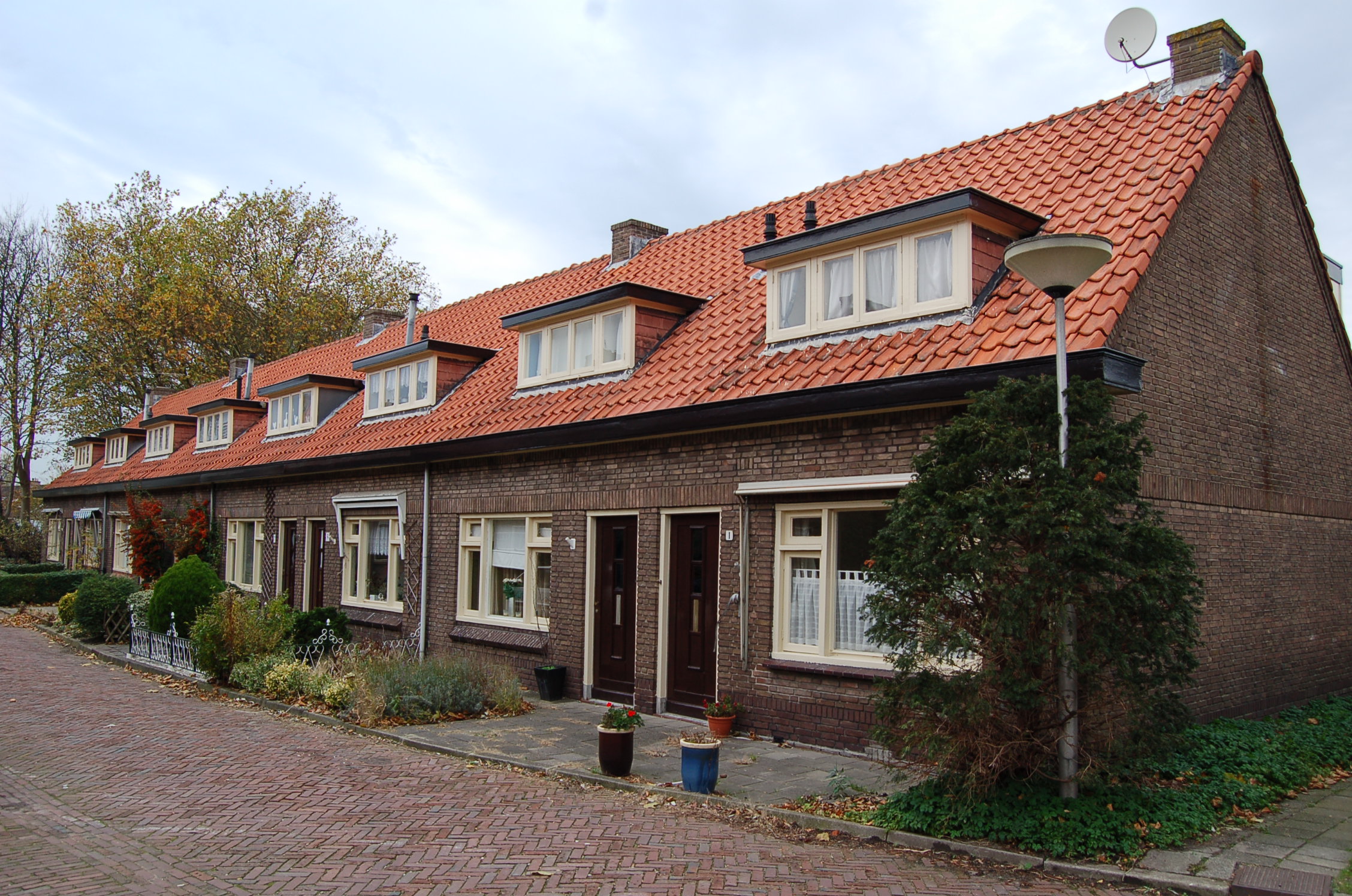 Tussenwoning te huur: Schoolstraat 3, Woubrugge Woubrugge