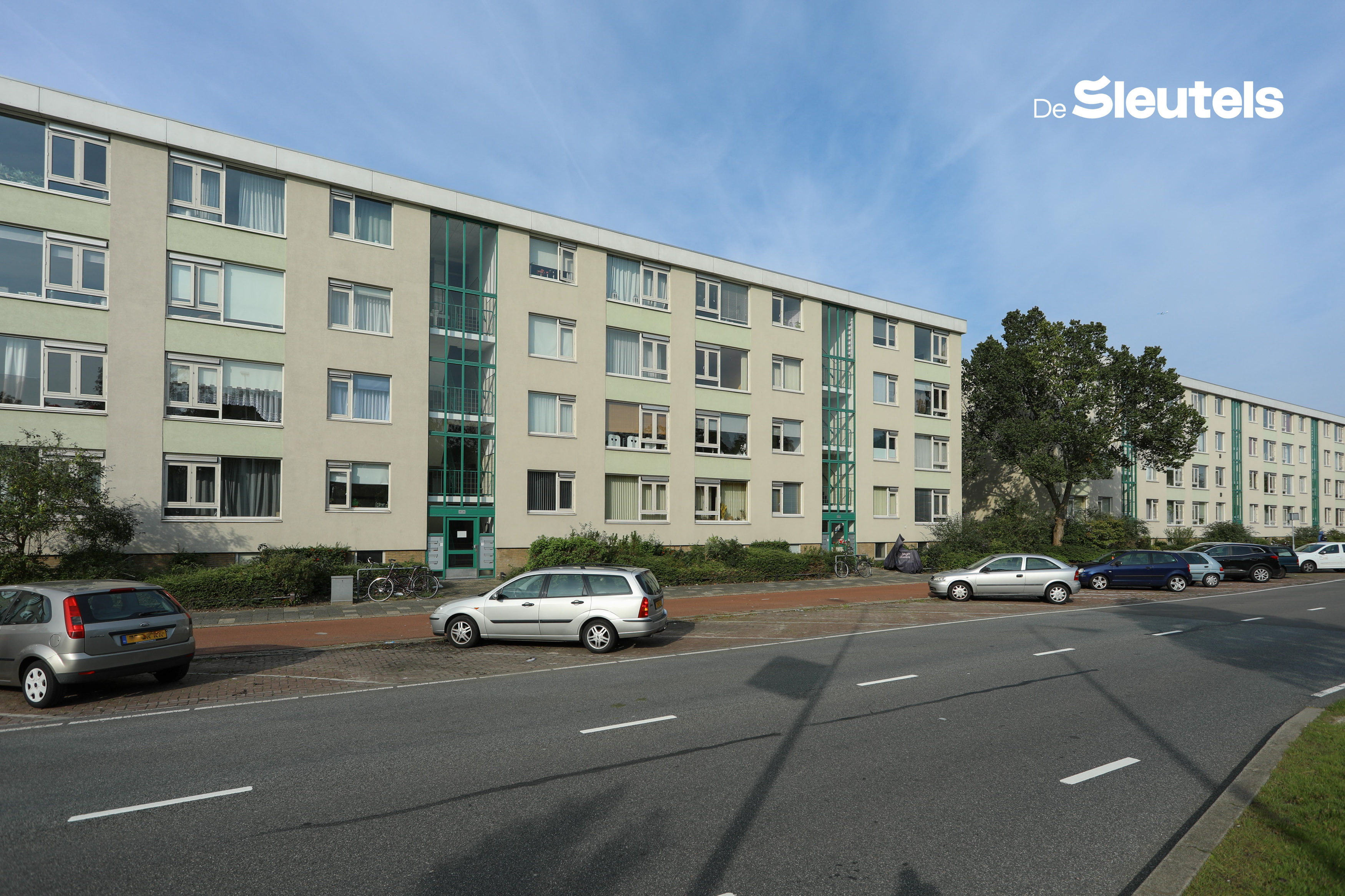 Appartement te huur: Churchilllaan 35, Boshuizen Leiden