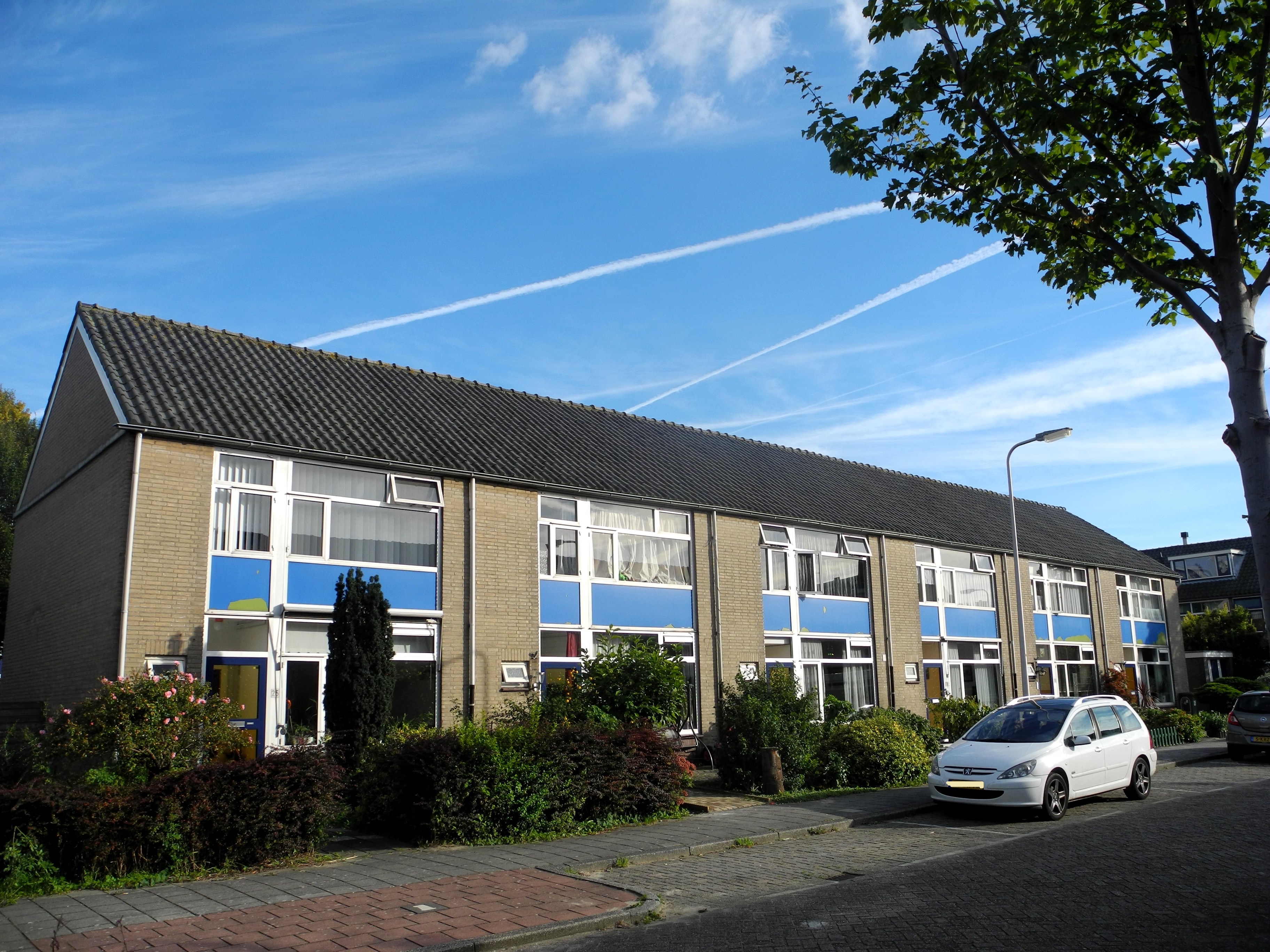 Tussenwoning te huur: Robijnstraat 33, Edelstenenbuurt Alphen Aan Den Rijn