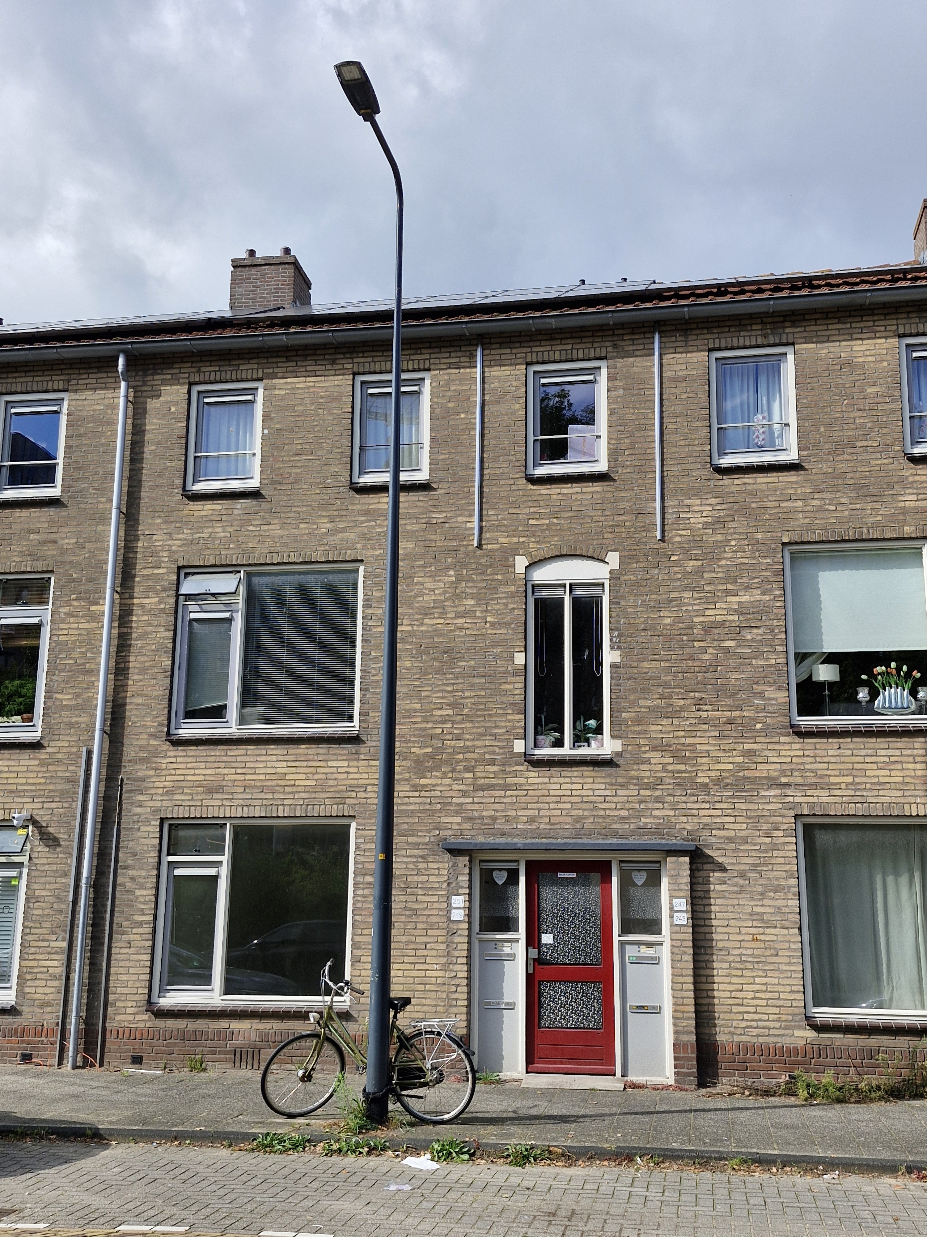 Appartement te huur: Lammenschansweg 249, Cronestein Leiden